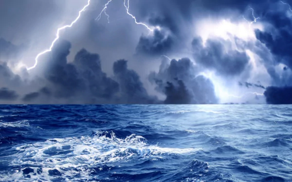  Lightning storm in ocean