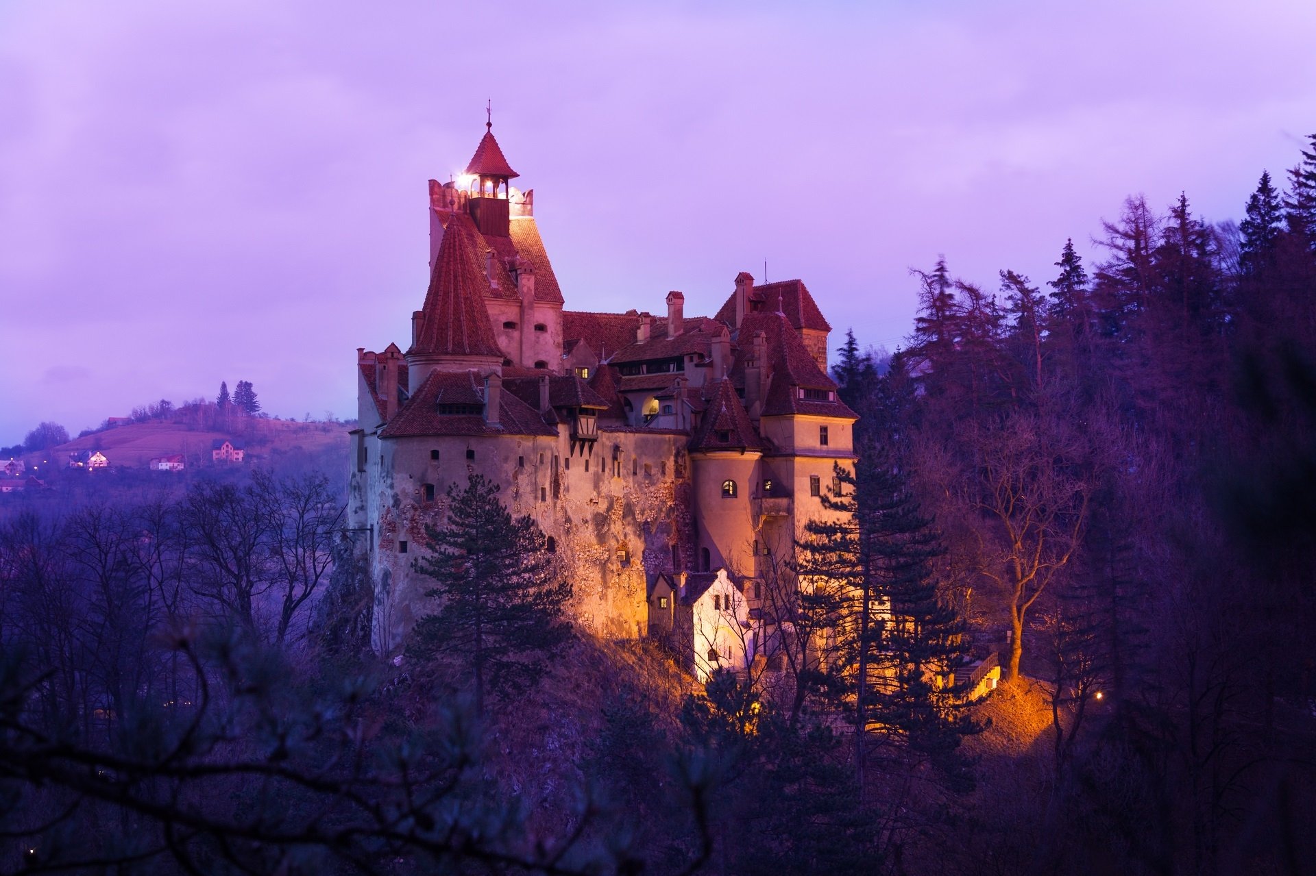 Download Man Made Castle HD Wallpaper | 1920x1279 | Wallpaper Abyss