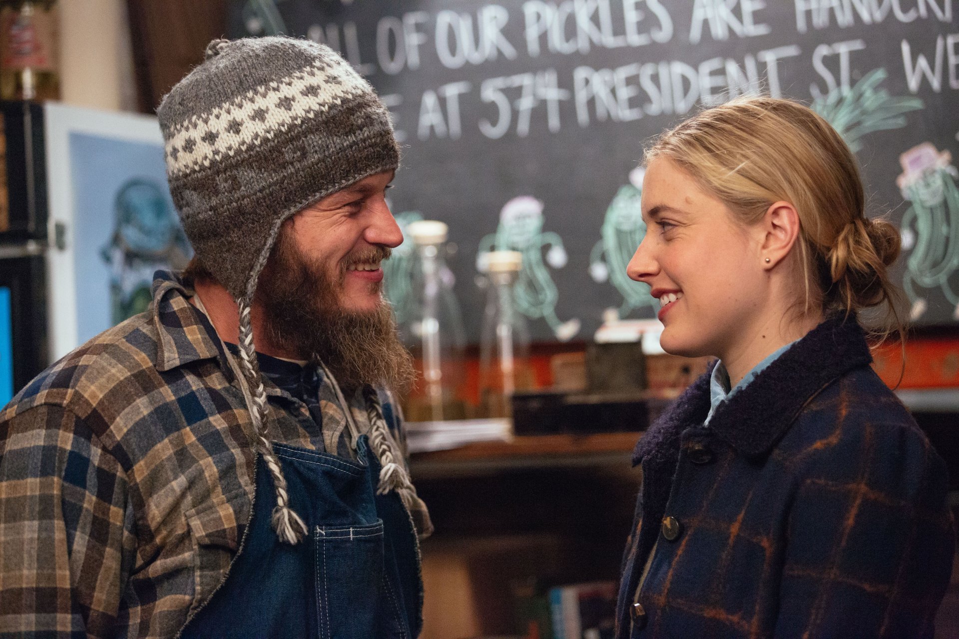 Download Travis Fimmel Greta Gerwig Movie Maggie's Plan 4k Ultra HD Wallpaper
