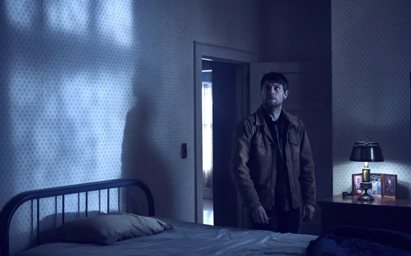 Kyle Barnes Patrick Fugit Outcast (TV Show) TV Show outcast HD Desktop Wallpaper | Background Image