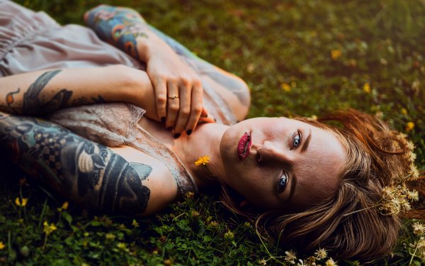 Women Tattoo Model Lying Down Redhead Lipstick Blue Eyes HD Wallpaper | Background Image