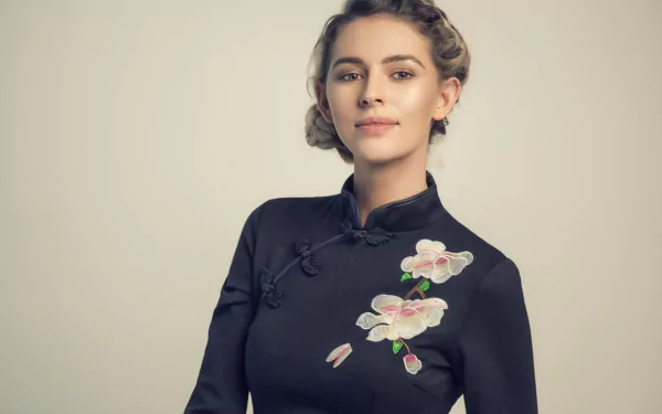 traditional costume brown eyes brunette woman model HD Desktop Wallpaper | Background Image