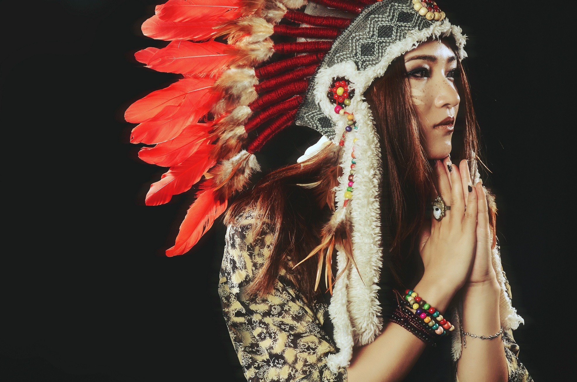 Download Brunette Feather Asian Model Woman Native American Hd Wallpaper