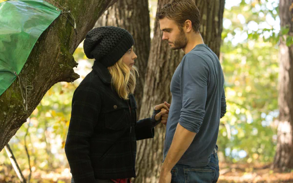 Alex Roe Chloë Grace Moretz movie The 5th Wave HD Desktop Wallpaper | Background Image