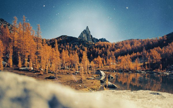 Tierra/Naturaleza Otoño Lago Árbol Montaña Peak Reflejo Estrellas Naturaleza Bosque Fondo de pantalla HD | Fondo de Escritorio