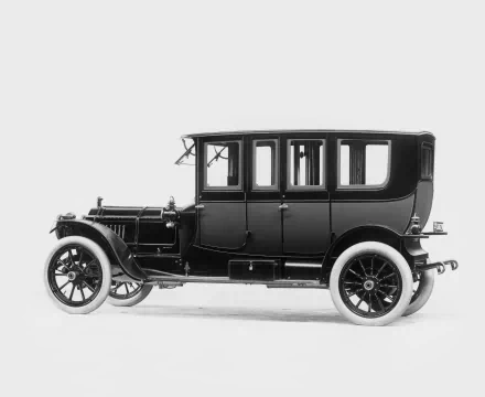  1912 Packard Six Double Compartment Brougham