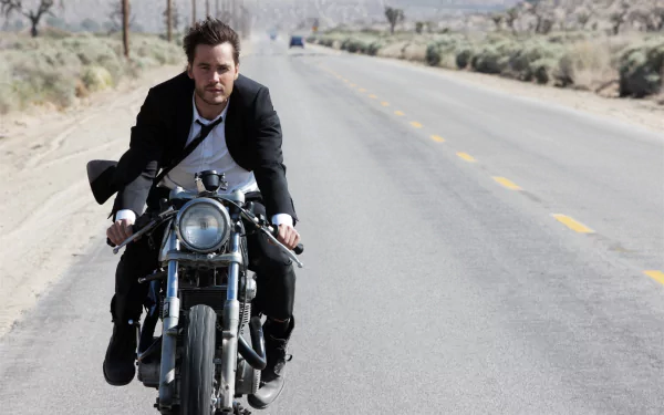 motorcycle model actor Canadian Celebrity Taylor Kitsch HD Desktop Wallpaper | Background Image