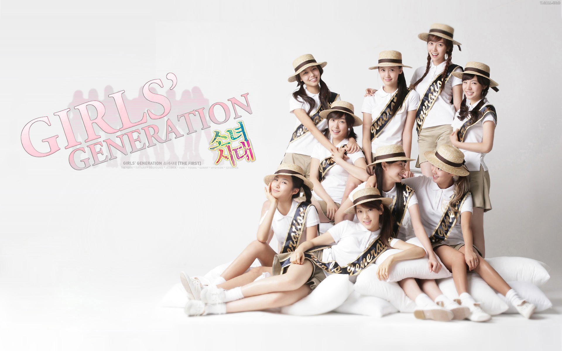 K-Pop group So Nyuh Shi Dae (SNSD) HD desktop wallpaper.