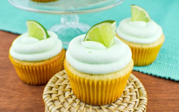 Food Cupcake Cream Pastry Sweets HD Wallpaper | Background Image
