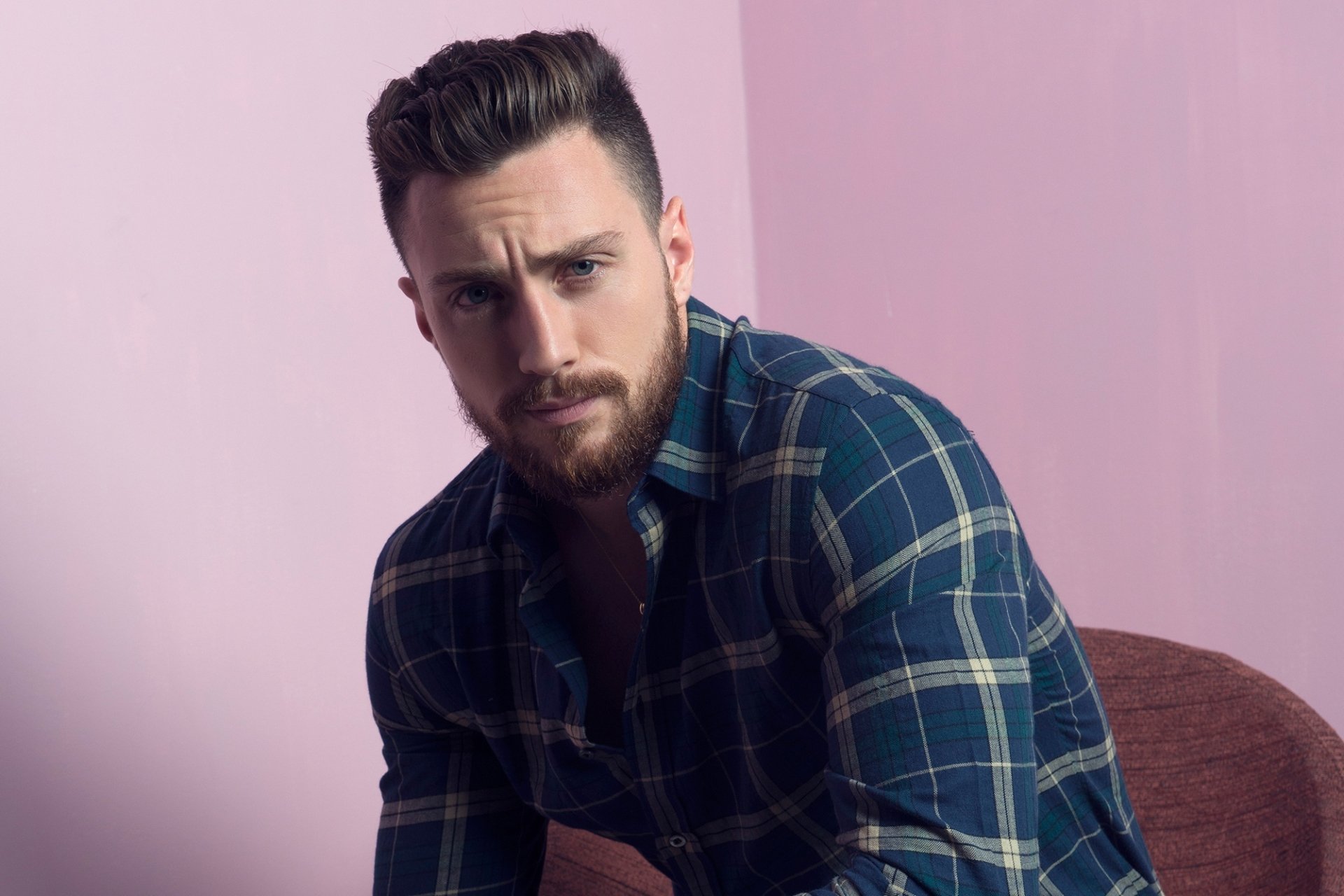 Download Beard English Actor Celebrity Aaron Taylor-Johnson HD Wallpaper