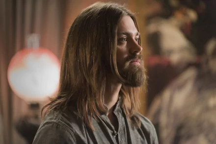 Tom Payne TV Show The Walking Dead HD Desktop Wallpaper | Background Image