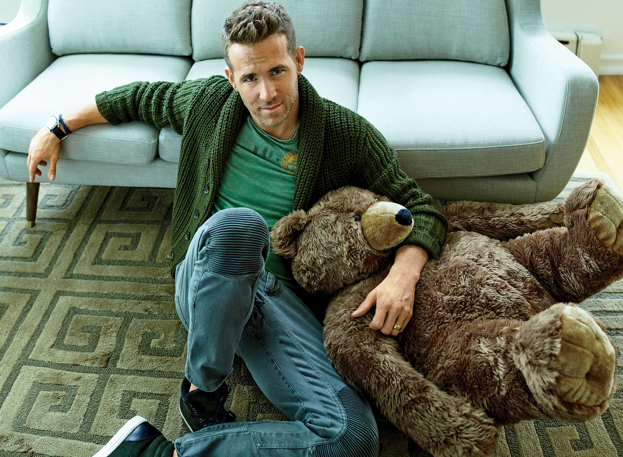 Celebrity Ryan Reynolds HD Wallpaper | Background Image