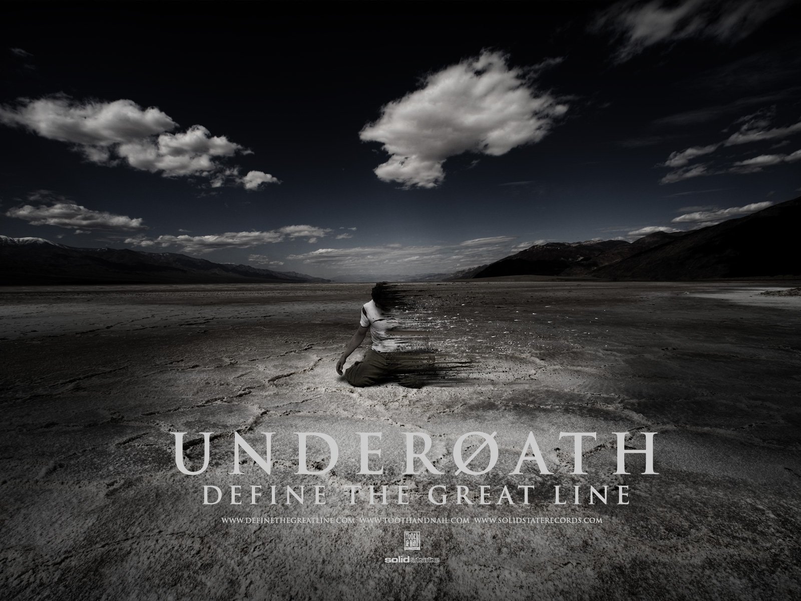 Def greet. Underoath. Underoath 2004. Rapture Underoath. Футболка Underoath.