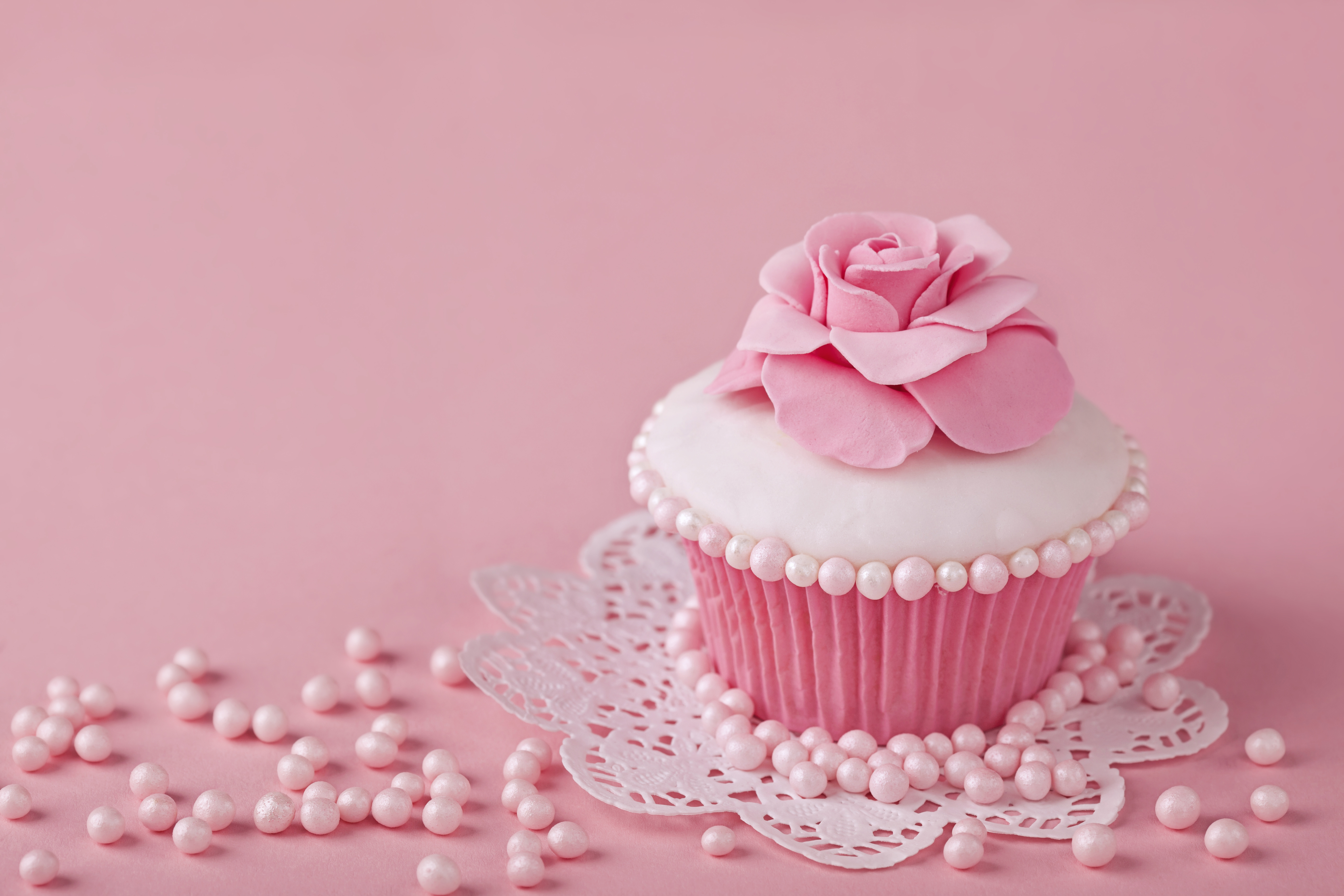 Download Flower Sweets Pink Food Cupcake 4k Ultra HD Wallpaper