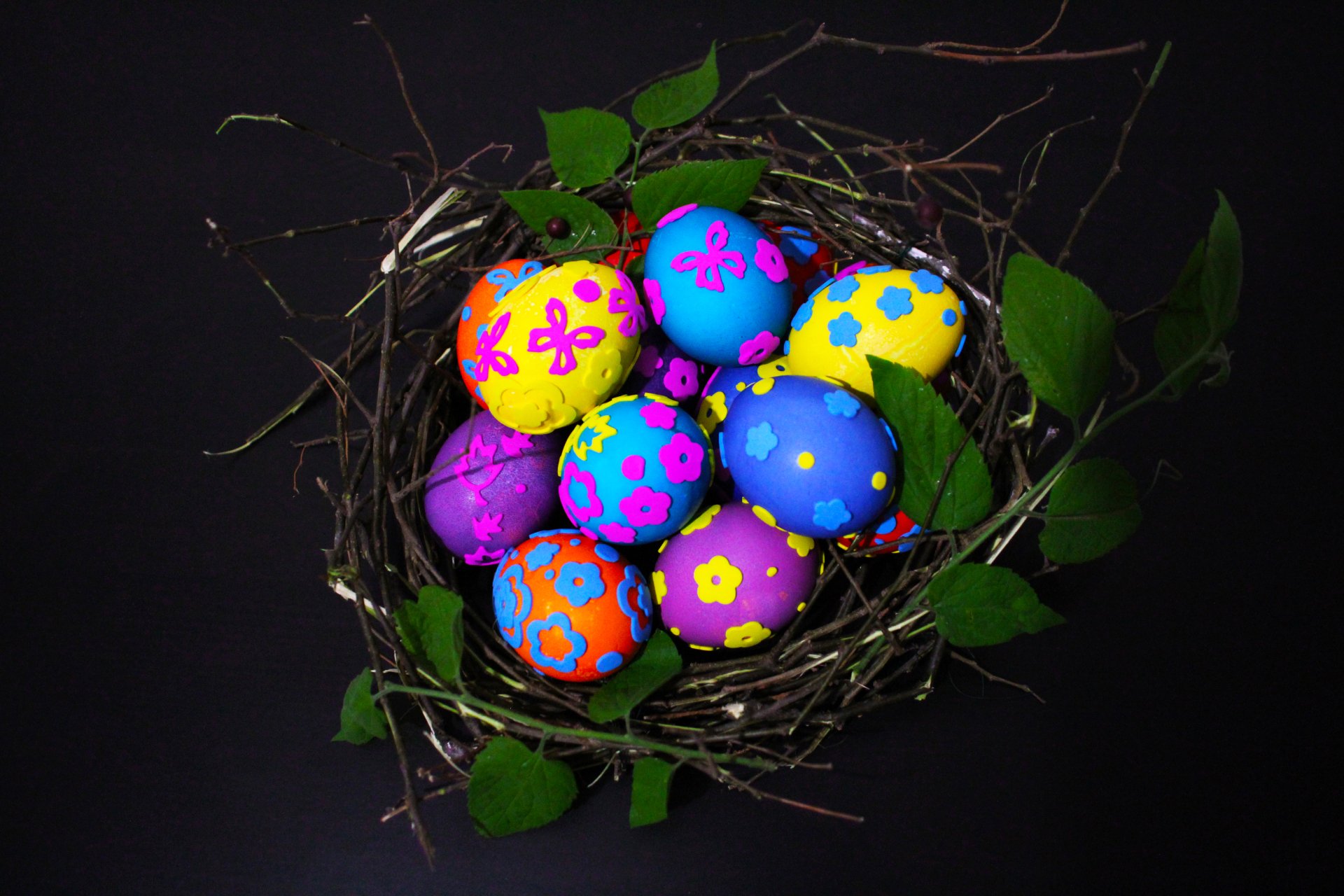 Download Leaf Nest Colorful Egg Easter Egg Holiday Easter 4k Ultra HD