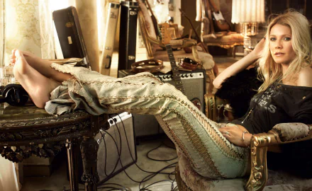 actress Celebrity Gwyneth Paltrow HD Desktop Wallpaper | Background Image