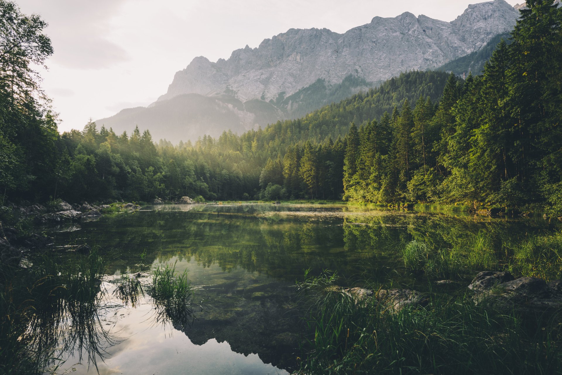 Download Mountain Reflection Nature Lake HD Wallpaper | 2048x1367 ...