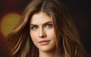 Alexandra Daddario Pfp