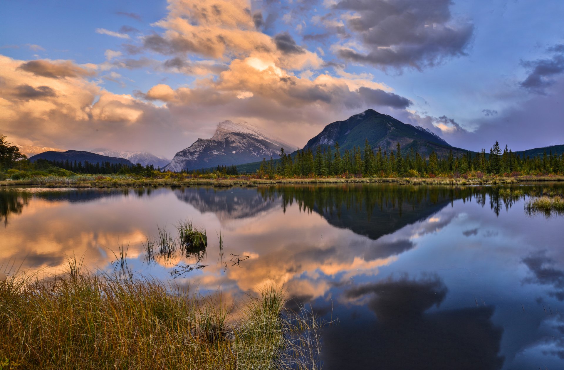 Download Landscape Cloud Mountain Reflection Nature Lake HD Wallpaper