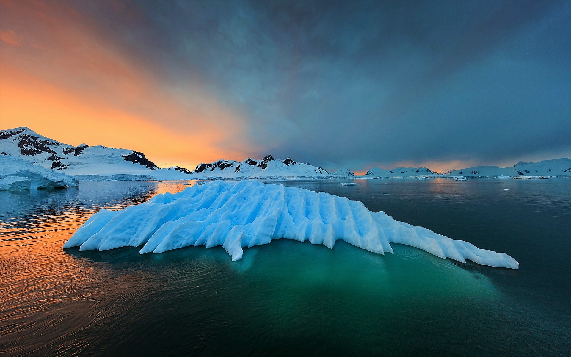 Ocean Winter Sunset in Iceland by Raimondo Restelli
