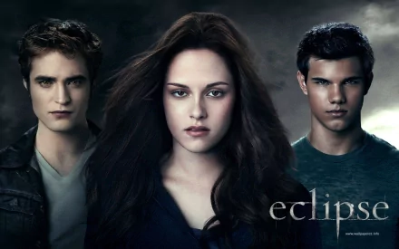 HD wallpaper featuring Taylor Lautner as Jacob Black, Kristen Stewart as Bella Swan, and Robert Pattinson as Edward Cullen from The Twilight Saga: Eclipse.