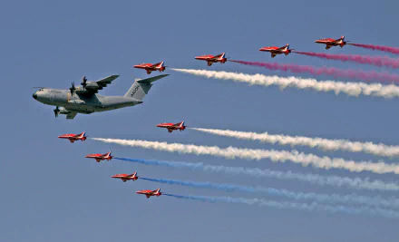 Airbus A400M smoke aircraft warplane military air show HD Desktop Wallpaper | Background Image