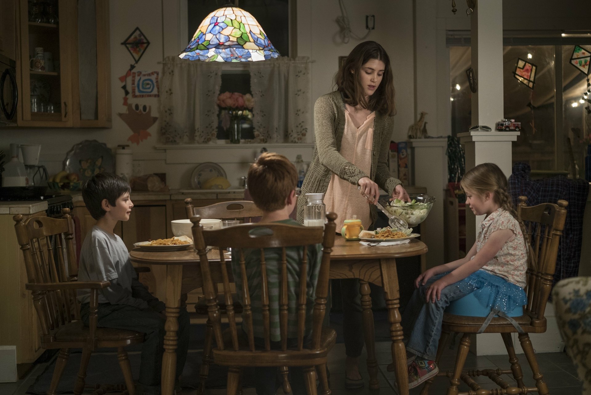 Download Emily Woodrow Lucy Griffiths TV Show Preacher 4k Ultra HD Wallpaper