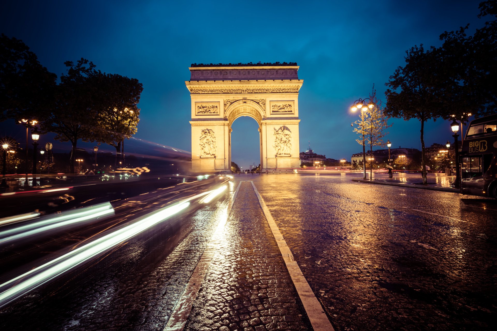 Download Time Lapse Night Paris Monument Man Made Arc De Triomphe 4k Ultra HD Wallpaper