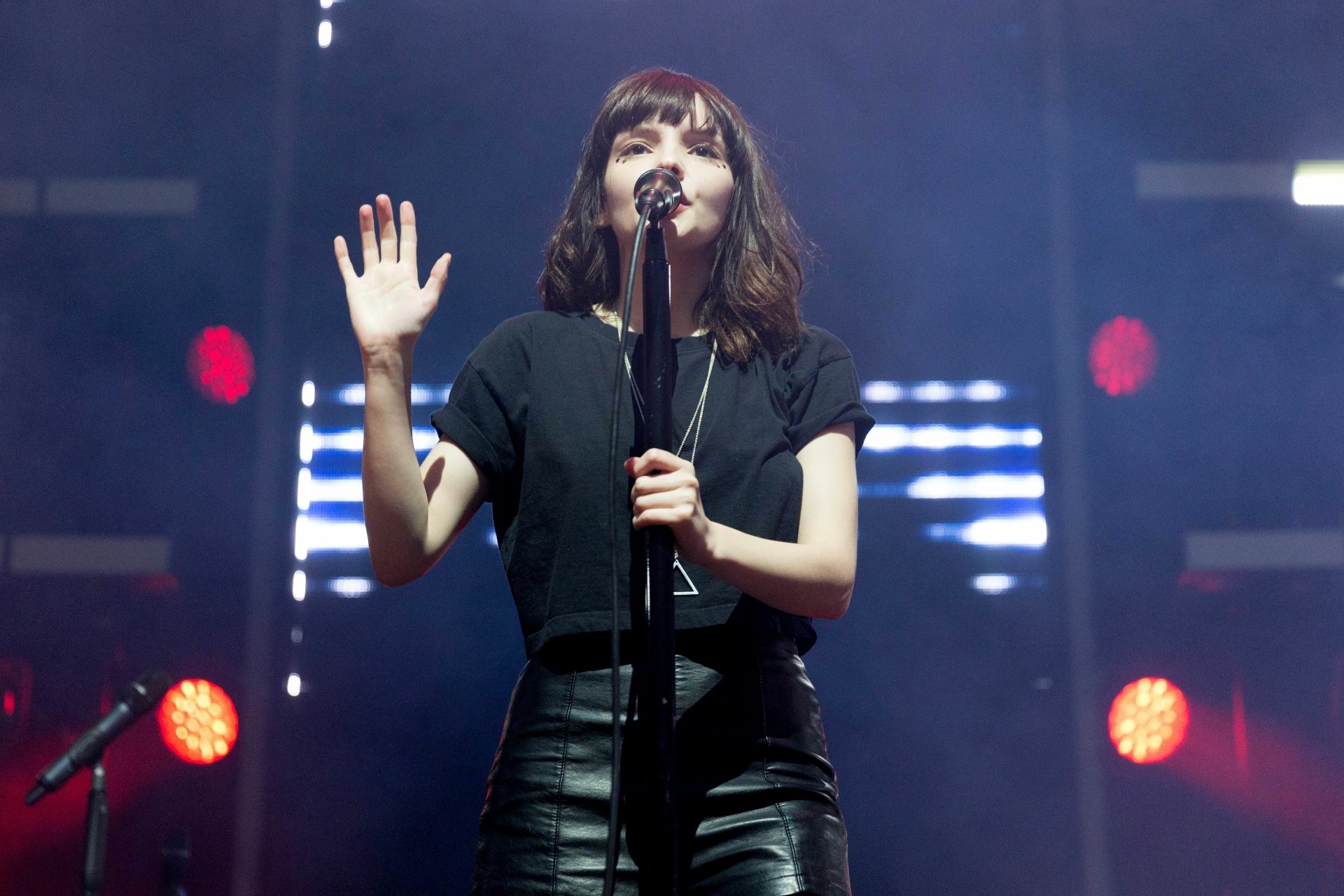 Download Music CHVRCHES 4k Ultra HD Wallpaper