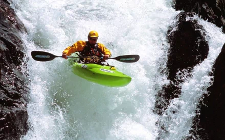 kayak Sports HD Desktop Wallpaper | Background Image