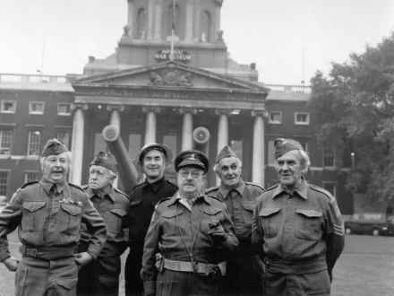 Arthur Wilson John Le Mesurier John Laurie James Frazer Arnold Ridley Charles Godfrey George Mainwaring Arthur Lowe Jack Jones Clive Dunn TV Show Dad's Army HD Desktop Wallpaper | Background Image