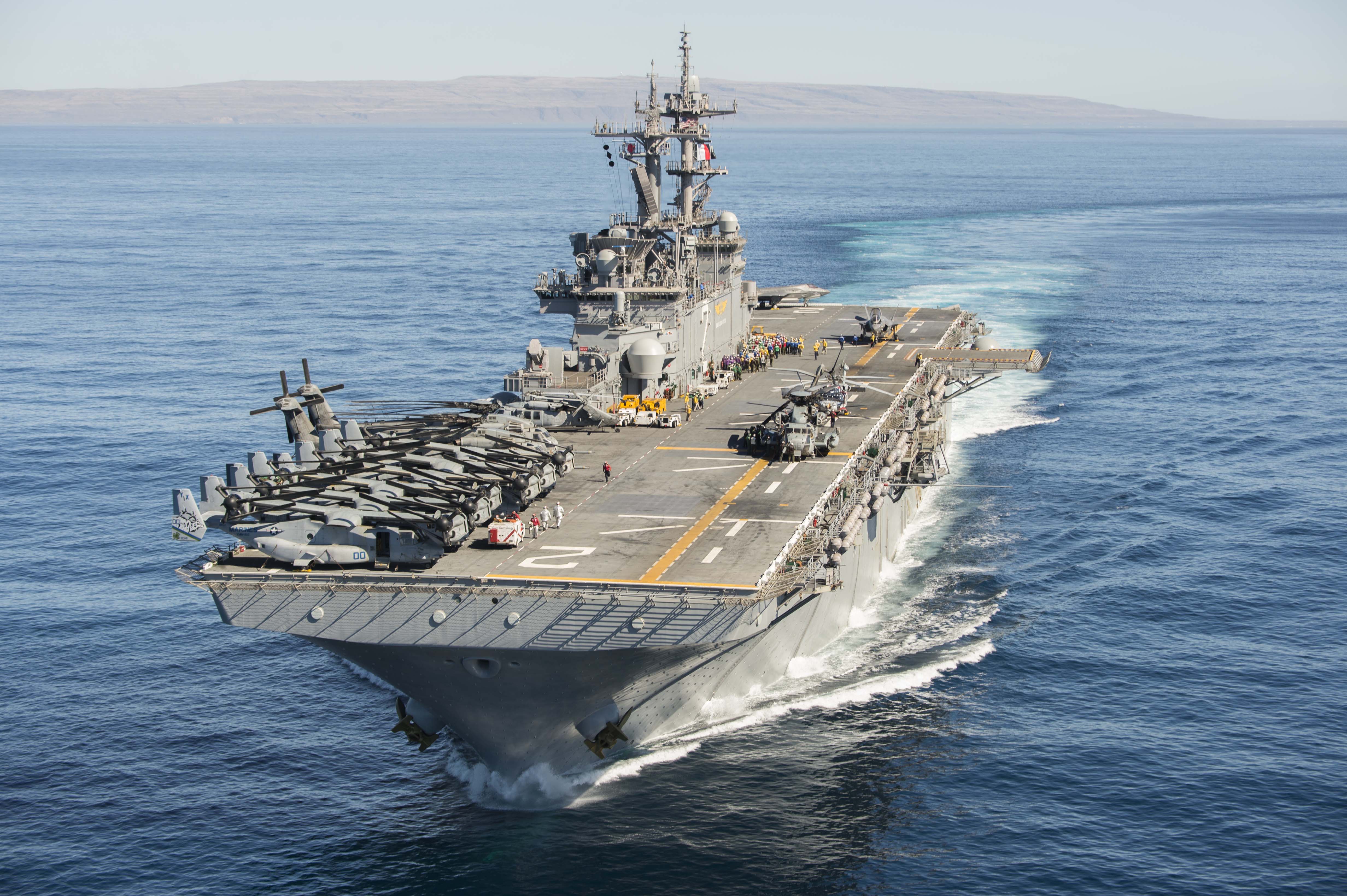 Military USS Essex (LHD-2) HD Wallpaper | Background Image
