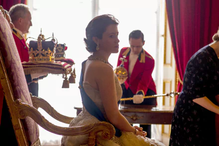 Claire Foy Queen Elizabeth II TV Show The Crown HD Desktop Wallpaper | Background Image