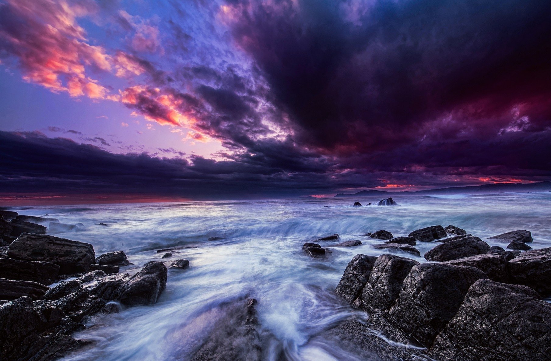 Purple Ocean Sunset Wallpaper and Background Image ...