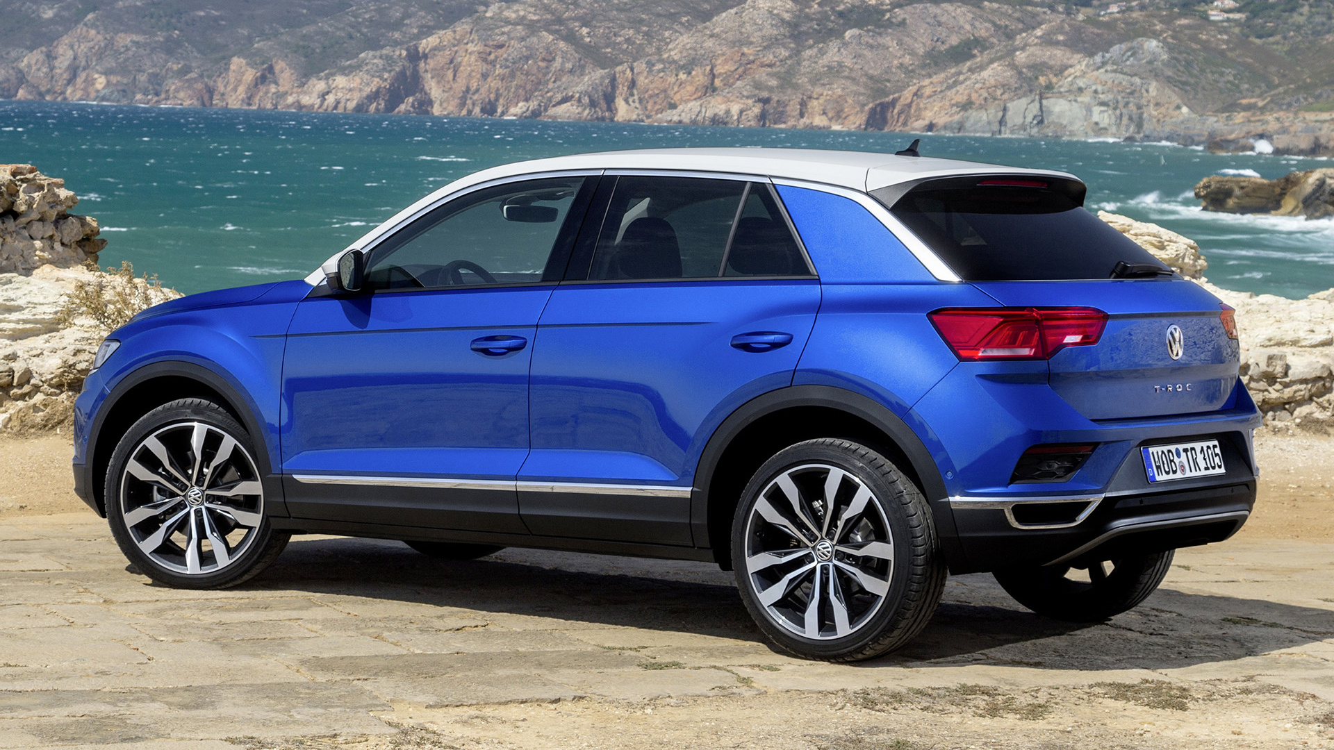 Download SUV Volkswagen Car Vehicle Volkswagen T-Roc 4k Ultra HD Wallpaper