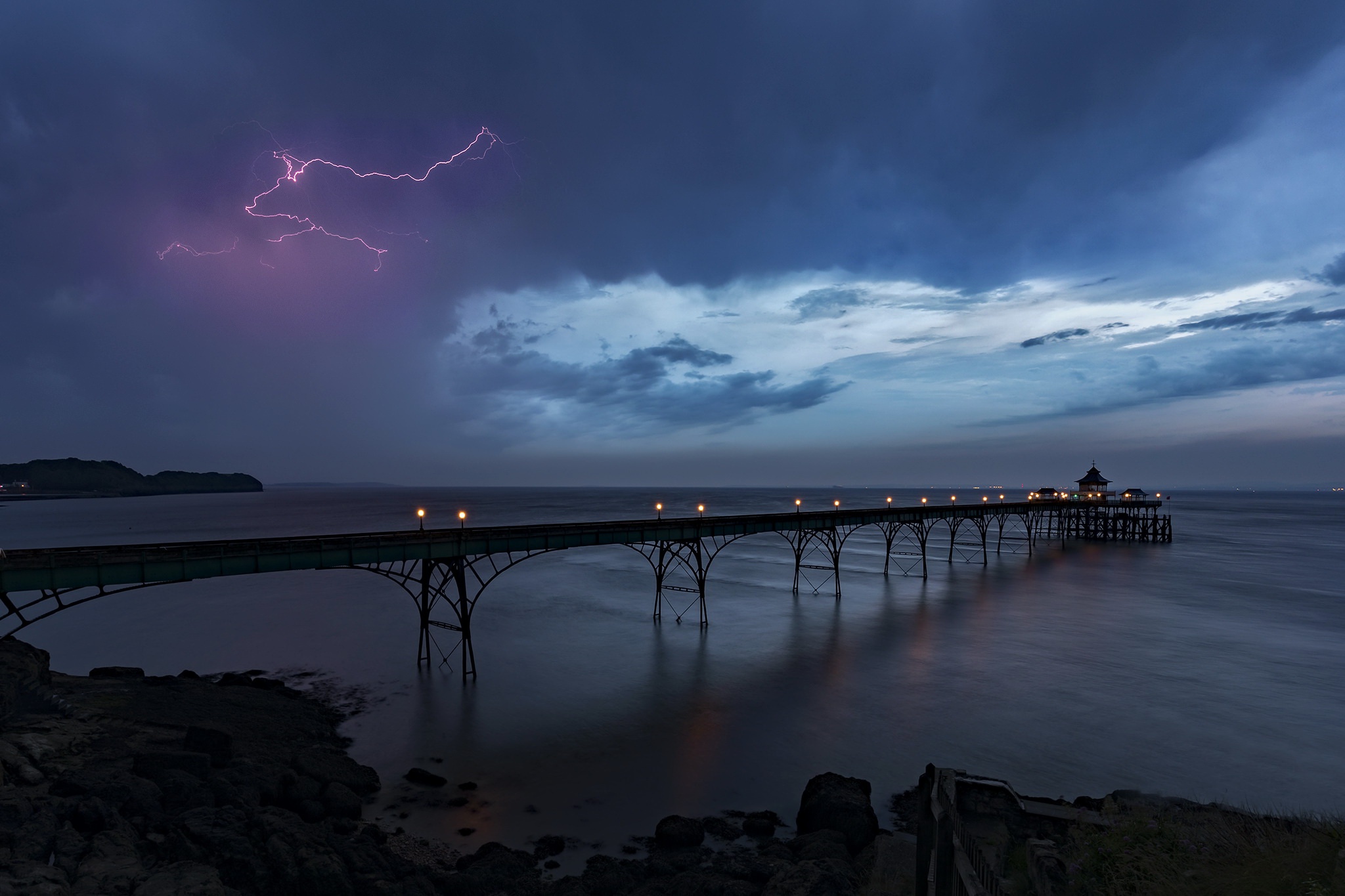 Man Made Pier HD Wallpaper | Background Image