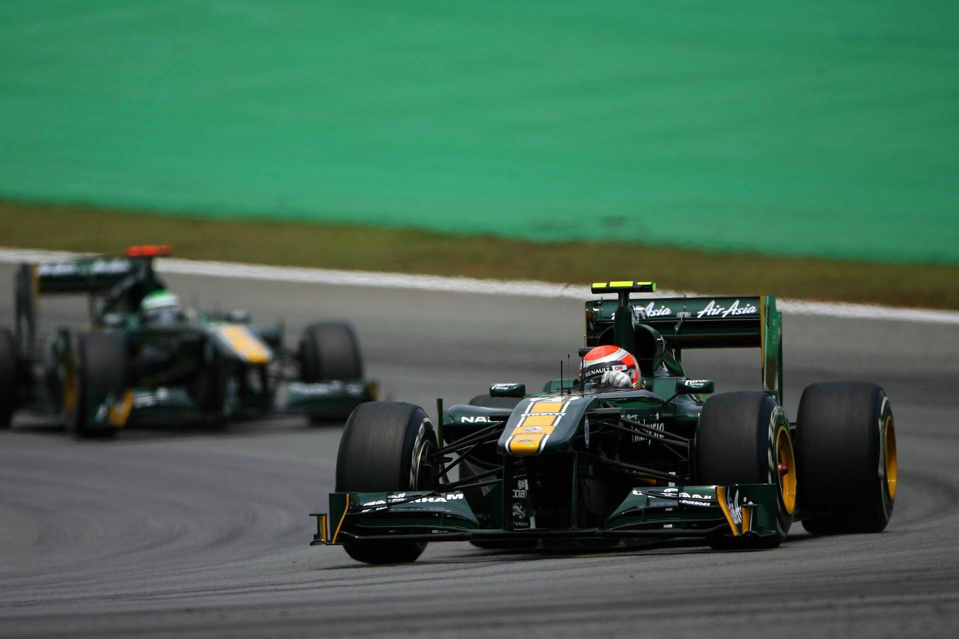 Download F1 Sports HD Wallpaper