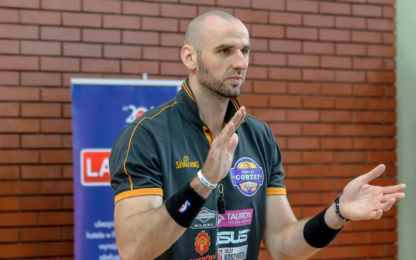 Marcin Gortat Sports HD Desktop Wallpaper | Background Image