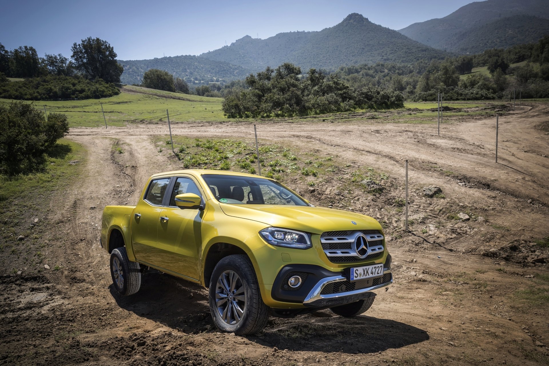 Download Yellow Car Car Mercedes-Benz Vehicle Mercedes-Benz X-Class HD Wallpaper