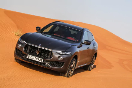 SUV sand dune silver car car Maserati vehicle Maserati Levante HD Desktop Wallpaper | Background Image