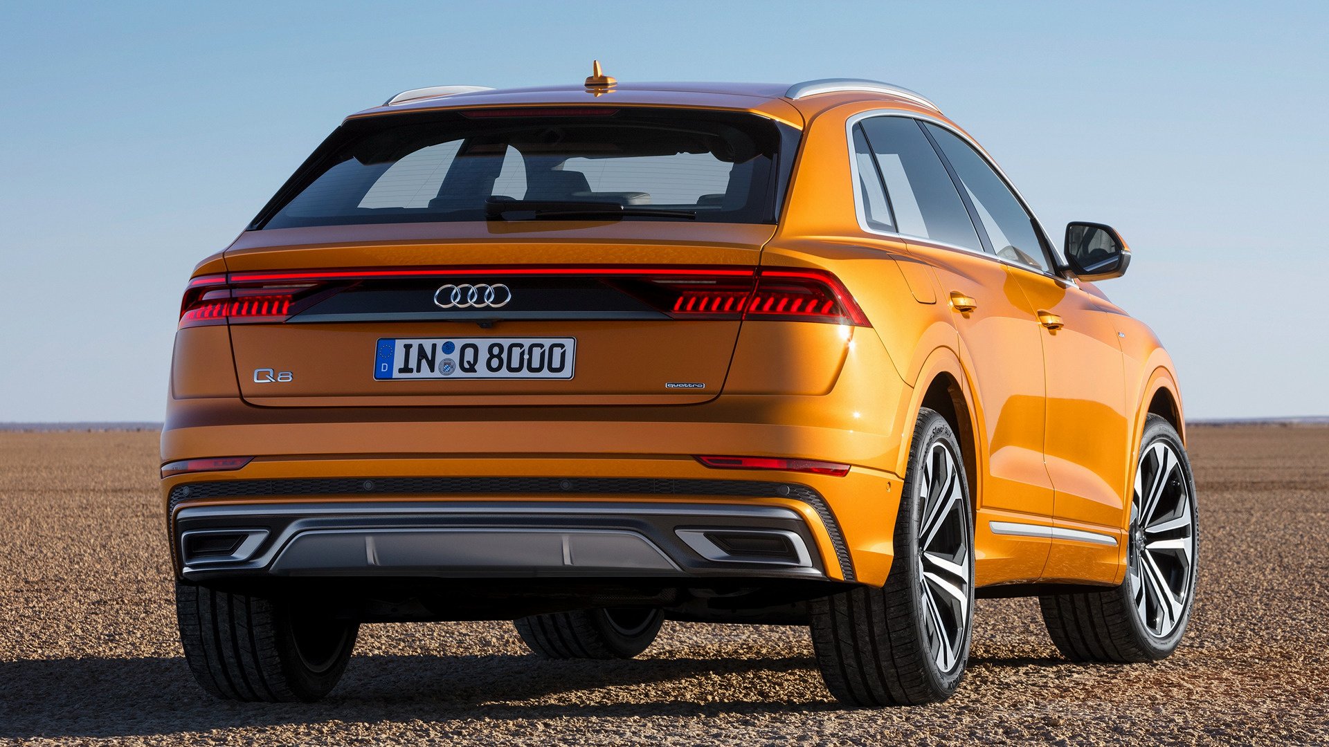 2018-audi-q8-s-line