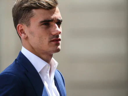 French soccer Antoine Griezmann Sports HD Desktop Wallpaper | Background Image