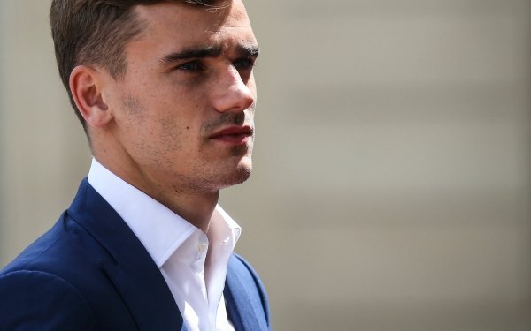 Sports Antoine Griezmann Soccer Player French HD Wallpaper | Background Image