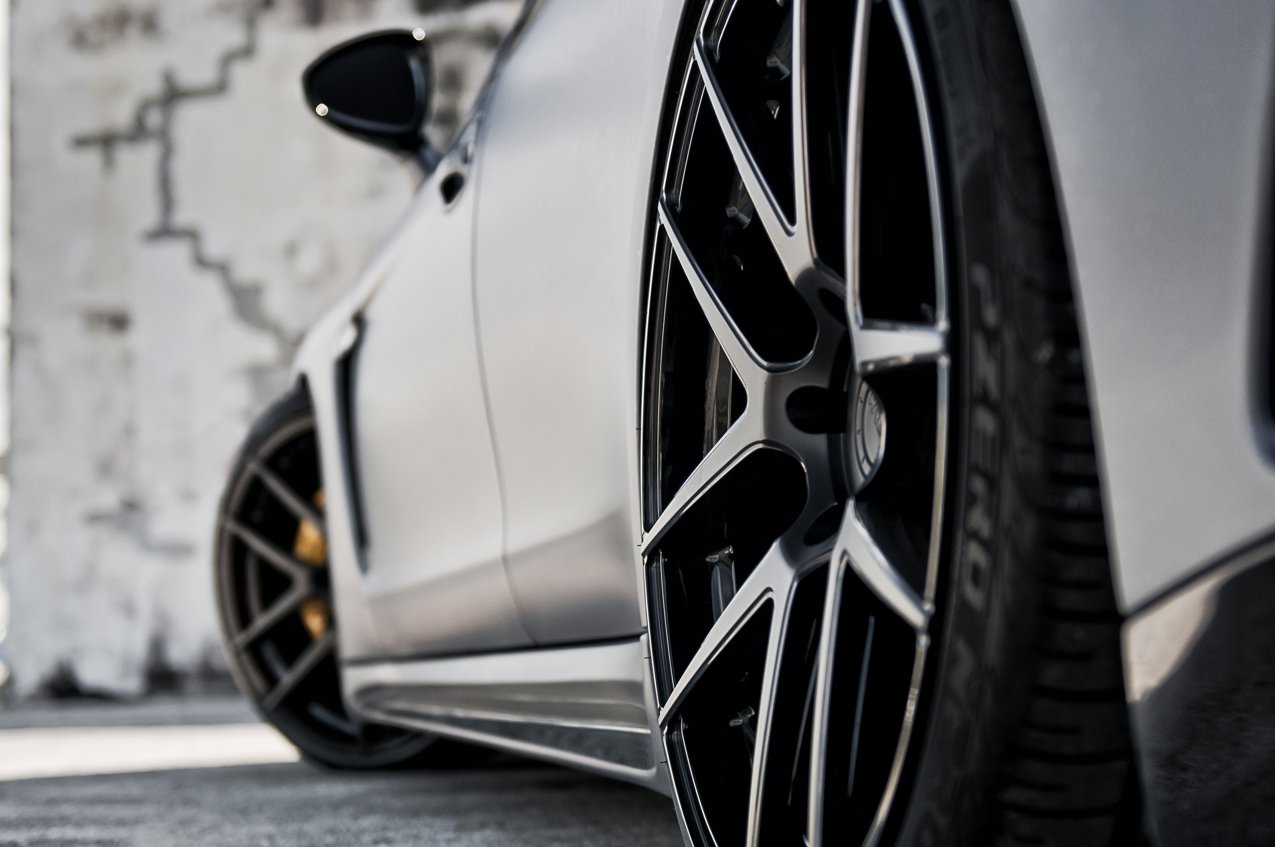 HD wallpaper: alloy rim, car wheel, chrome wheel, rear wheel, shine,  transportation | Wallpaper Flare