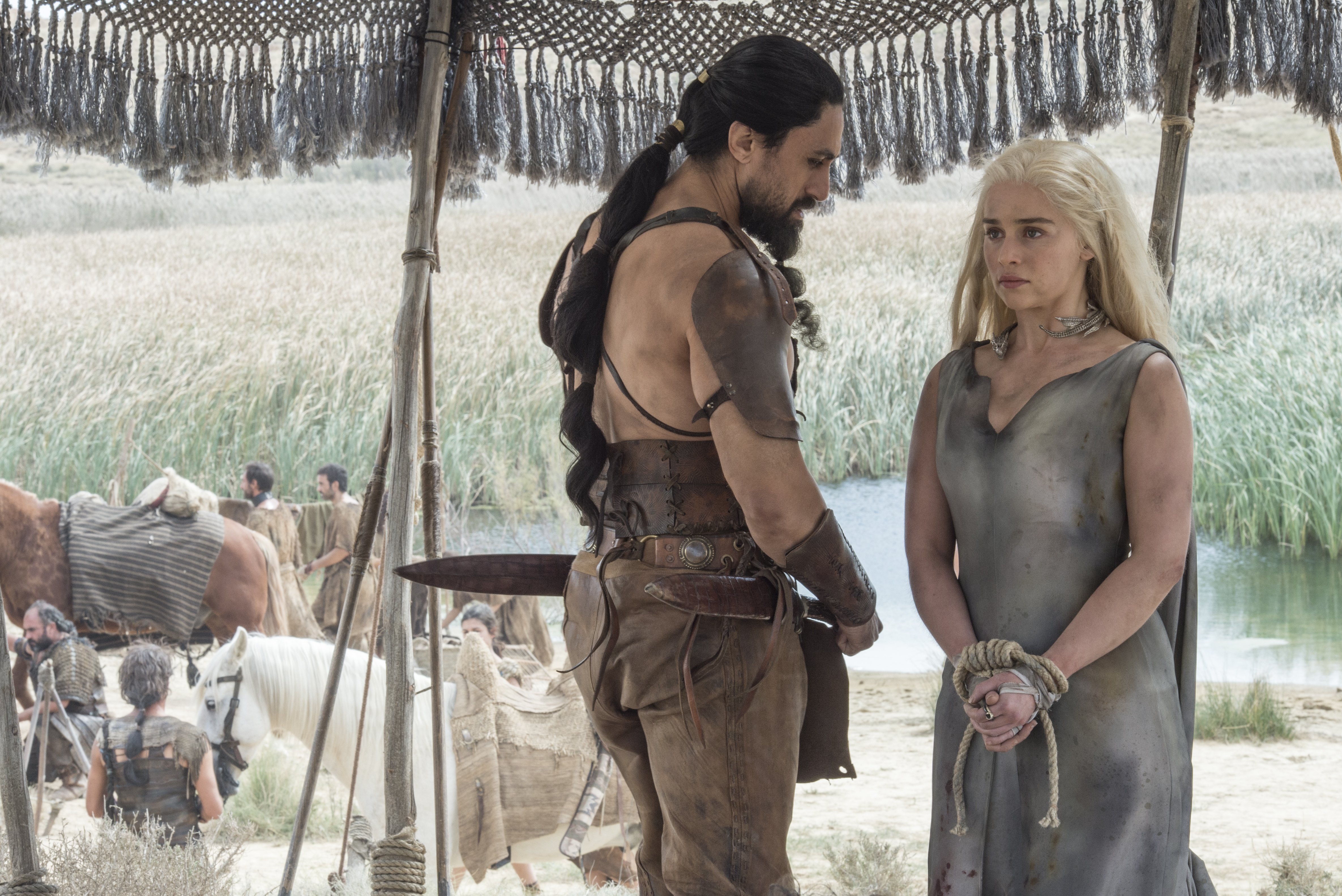Daenerys Targaryen And Khal Drogo Wallpaper