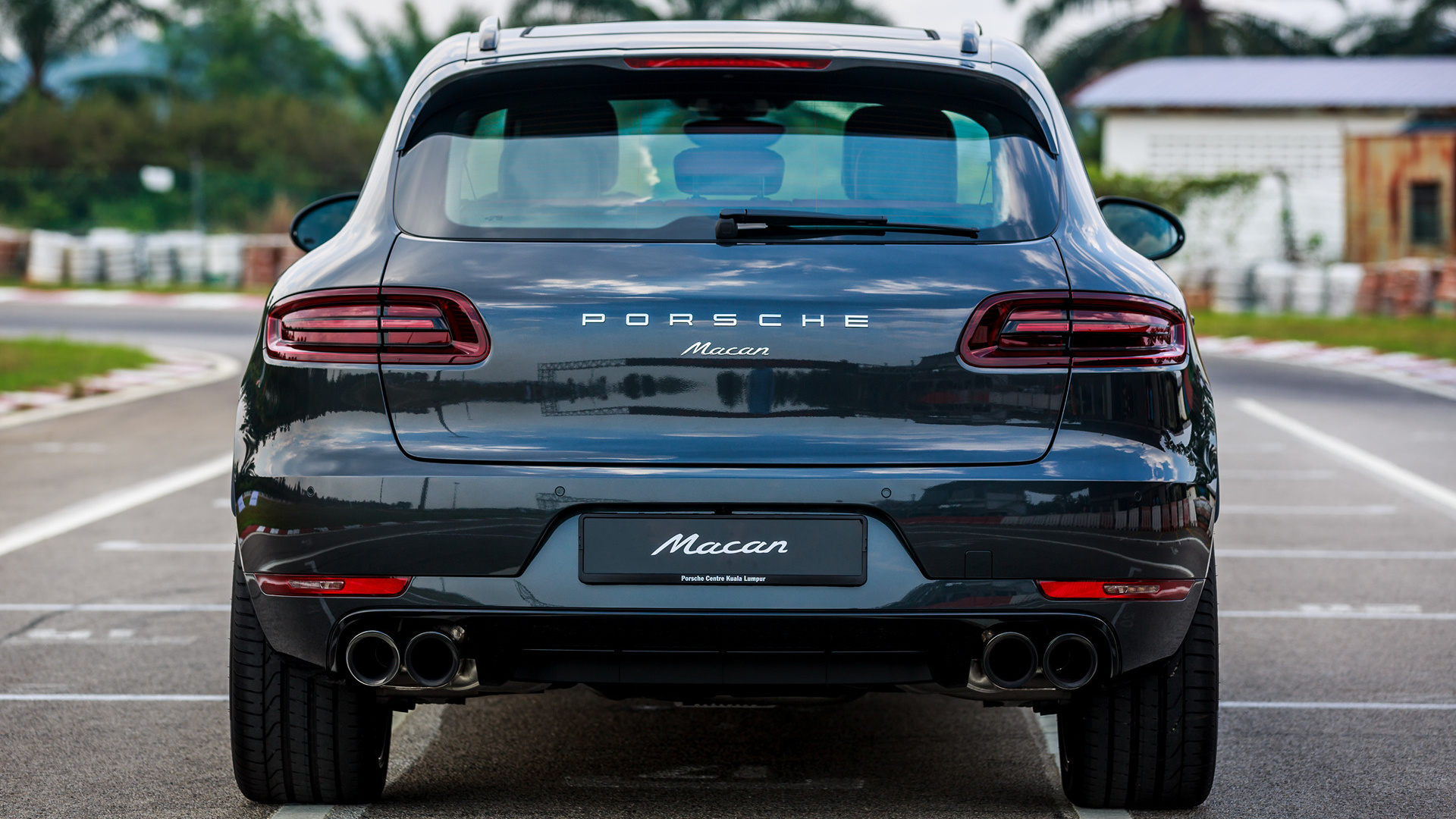 Vehicles Porsche Macan HD Wallpaper | Background Image