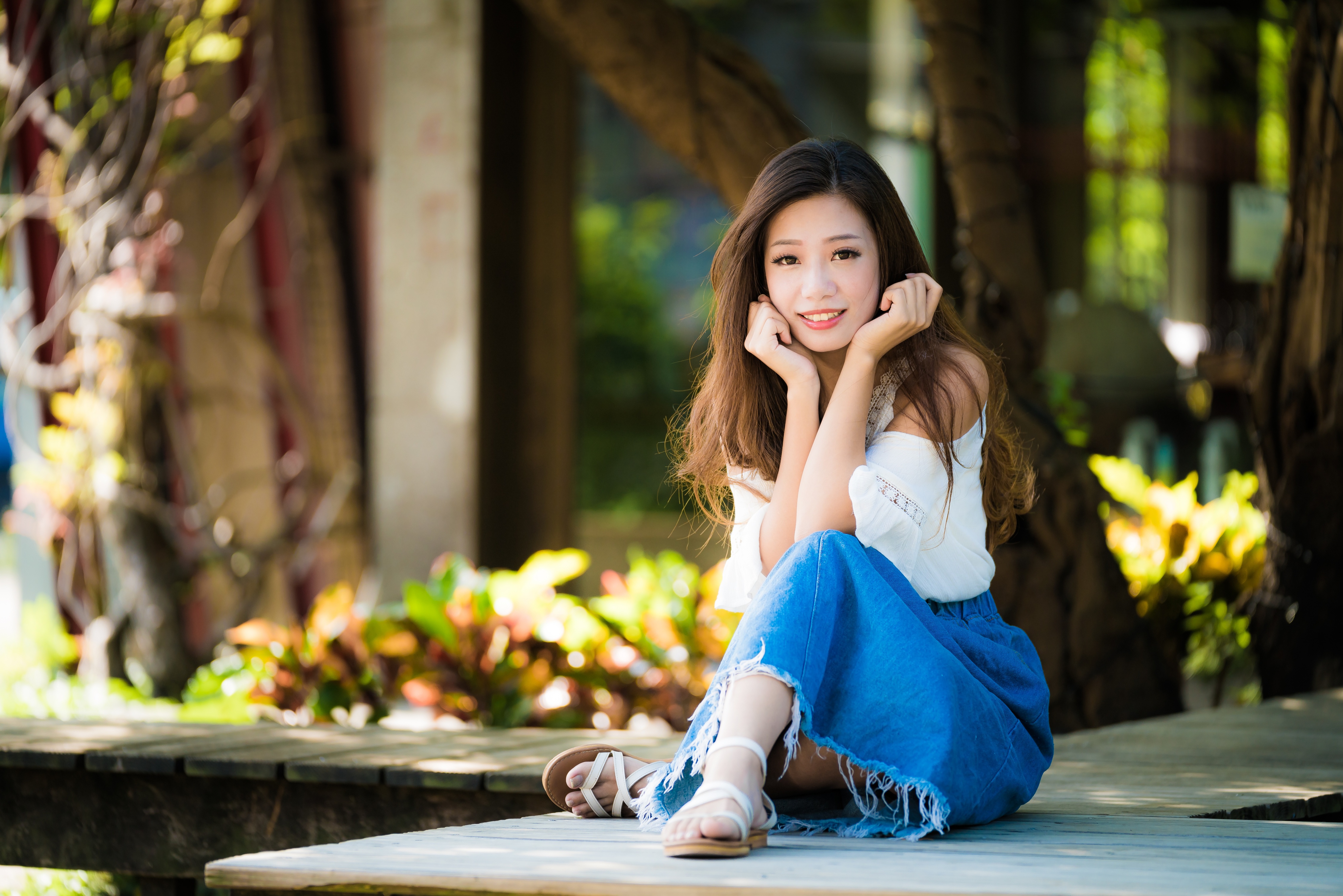 Download Depth Of Field Long Hair Brunette Smile Model Woman Asian 4k