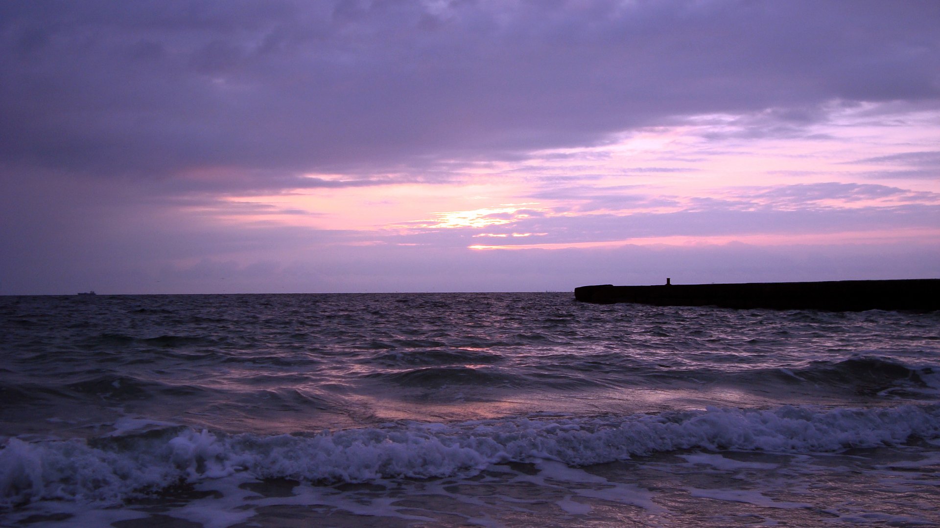 Download Nature Beach HD Wallpaper