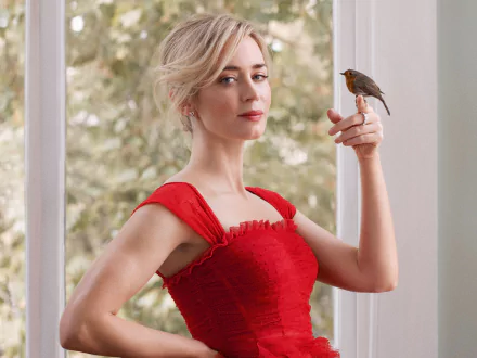 Celebrity Emily Blunt HD Desktop Wallpaper | Background Image