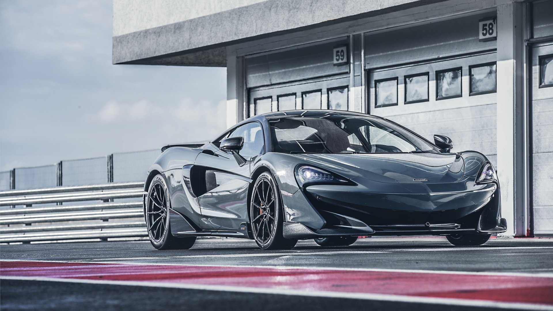 McLaren 600LT 4k Ultra HD Wallpaper